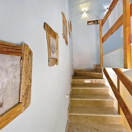 Apartmán Three-bedroom In Orebić